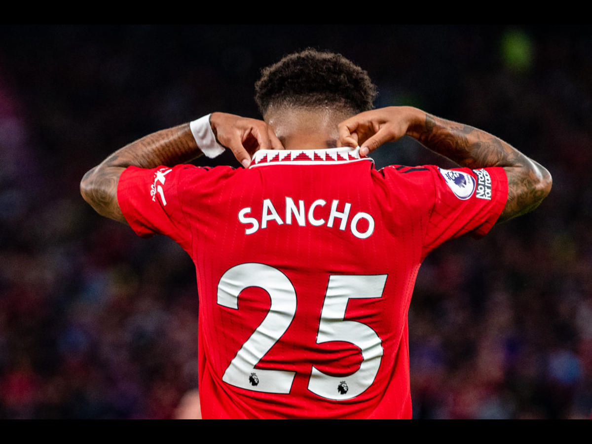 Jadon Sancho Đột Phá Đến Từ Đôi Chân Ma Thuật
