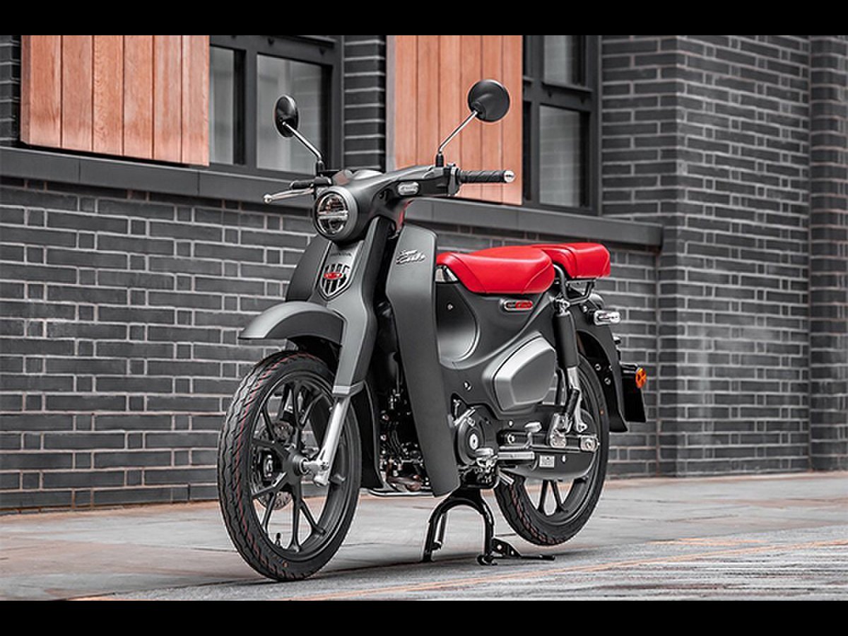 Xe côn tay cổ điển Honda LY125 2021 đầu tiên về Việt Nam
