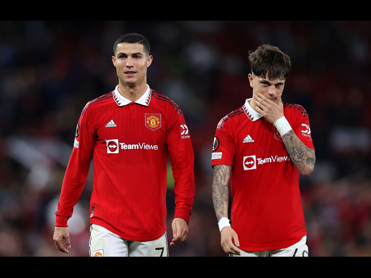 Al Nassr bất ngờ nhắm sao trẻ thần tượng Ronaldo