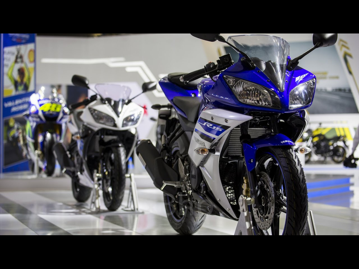 Đánh giá xe Yamaha R15 v3 2017 hình ảnh thông số giá bán  Motosaigon
