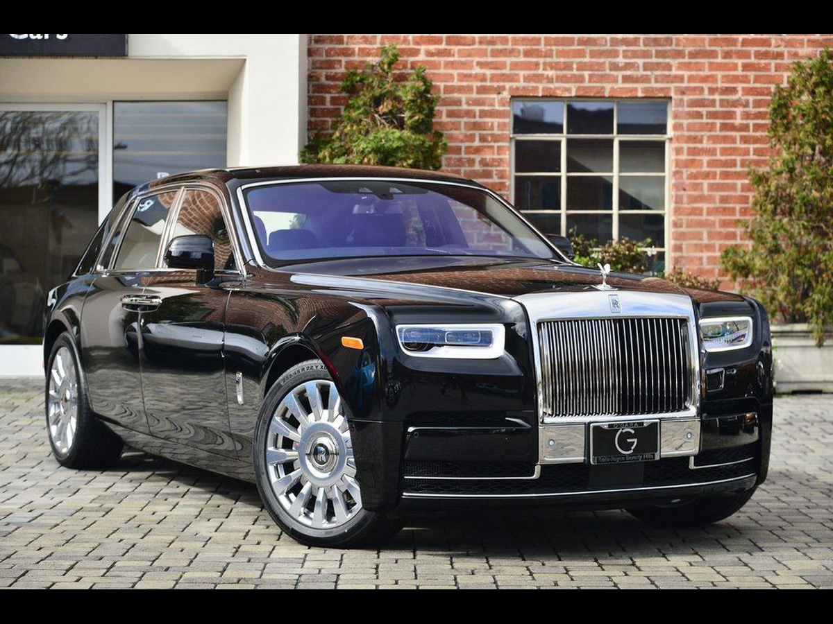 RollsRoyce Phantom mới có giá gần 800 nghìn USD
