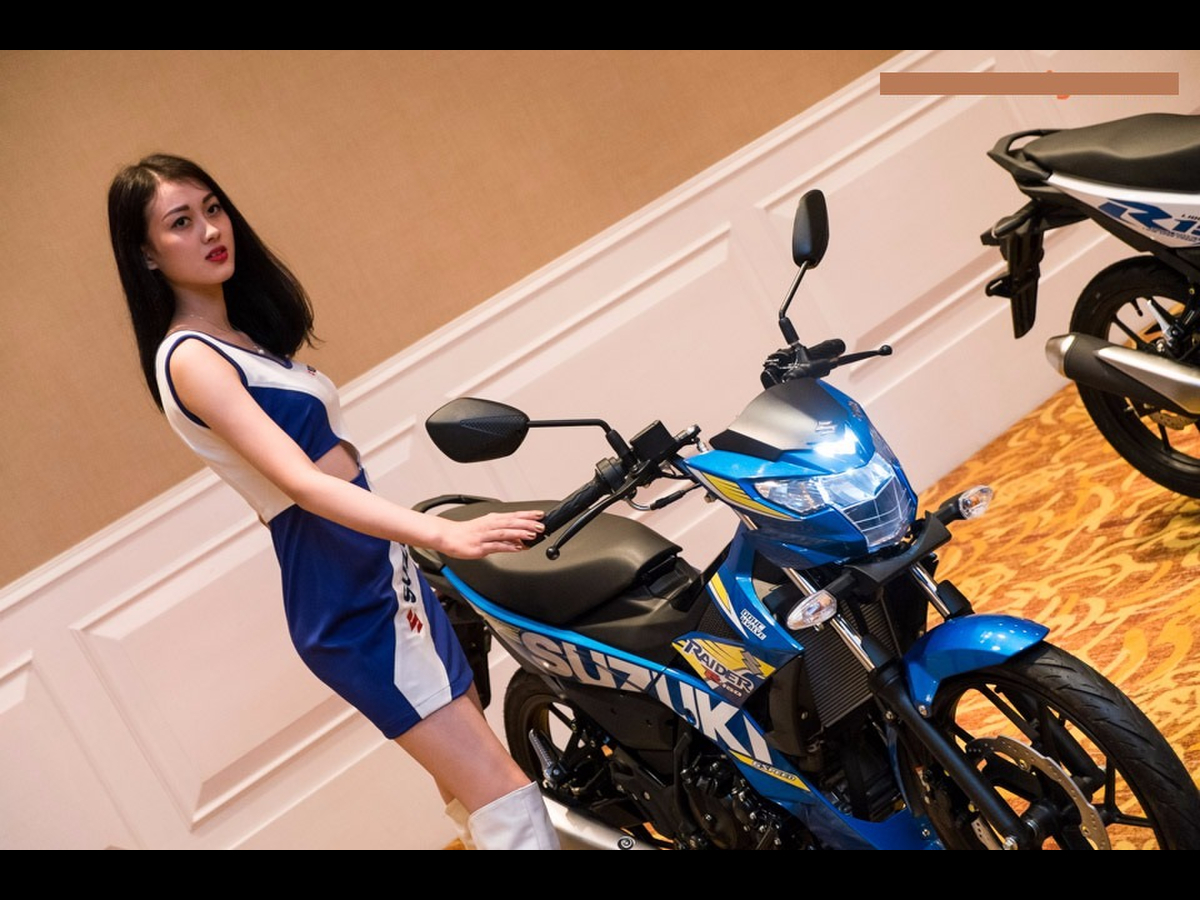 Đánh giá về dòng xe máy Suzuki Axelo 125 côn tay  websosanhvn