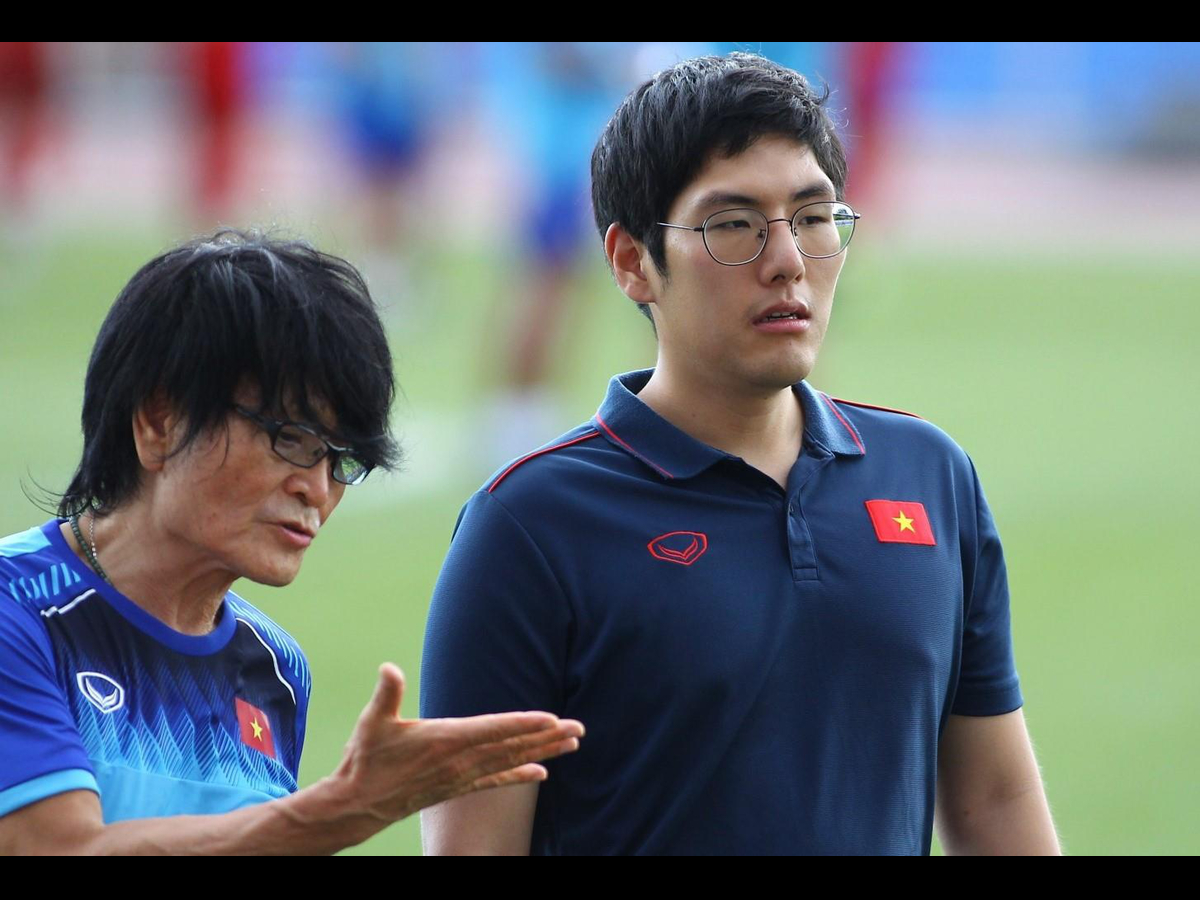 Tin nóng “HLV Park Hang Seo mất luôn trợ lý vì Covid”